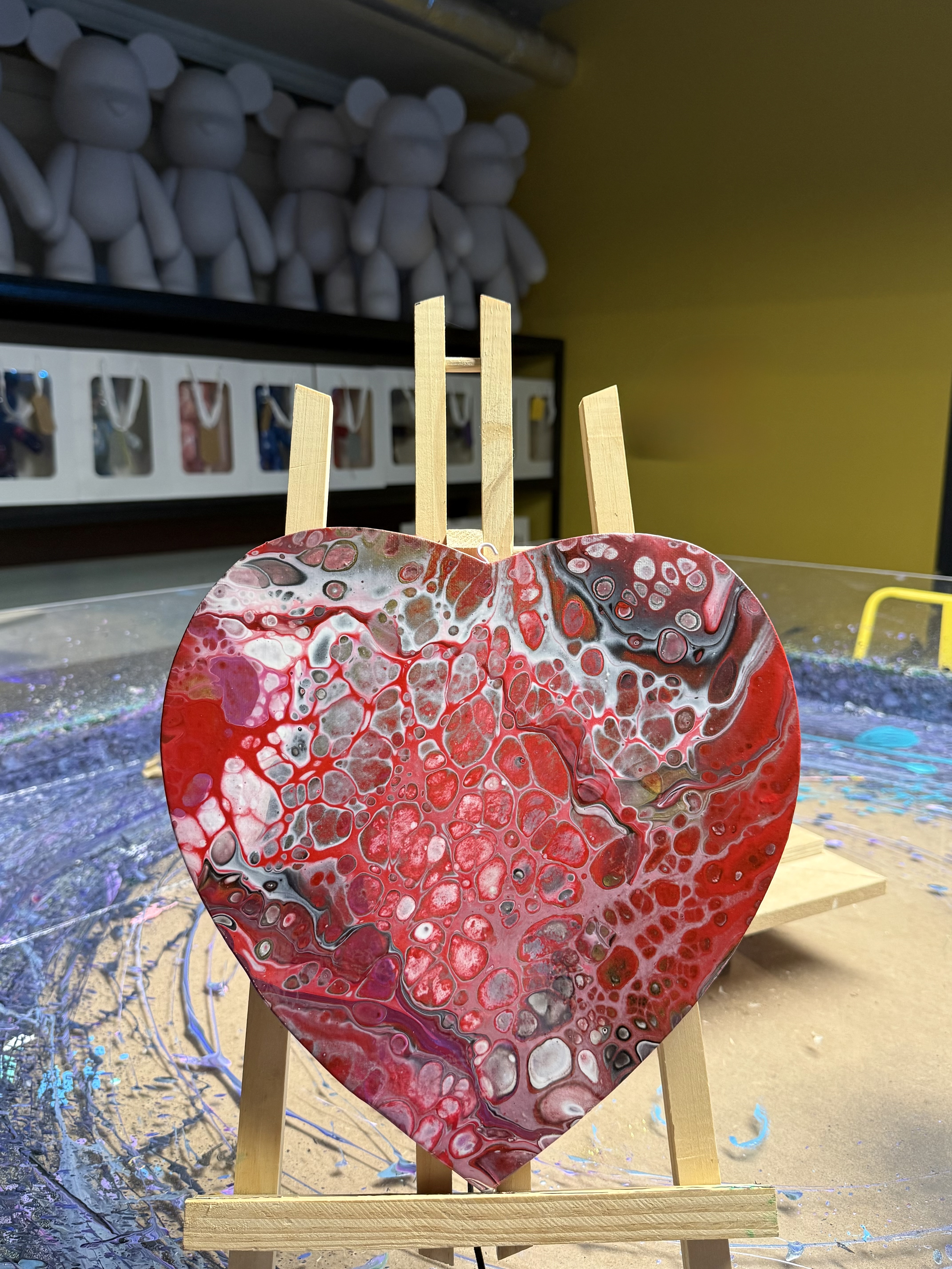 toile format cœur 29cm effet Pouring 